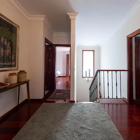 Chalet La Canariona, A Charming