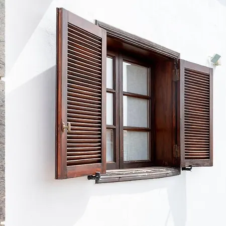 Chalet La Canariona, A Charming