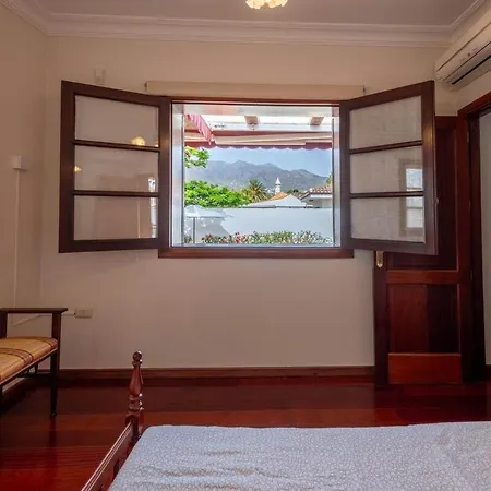 Chalet La Canariona, A Charming Valsequillo de Gran Canaria